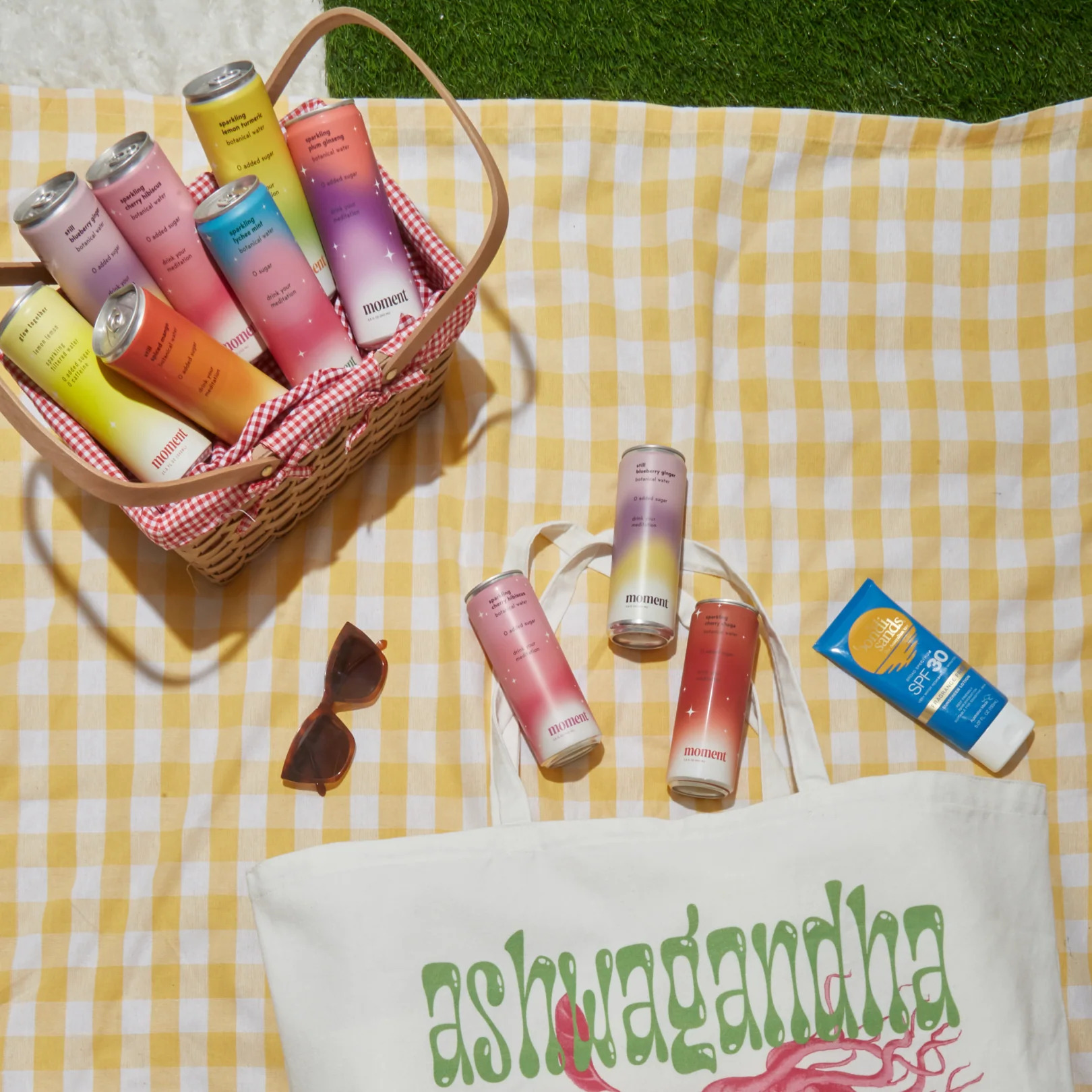 The Moment collection | Still & Sparkling (24 pack) - Image 10